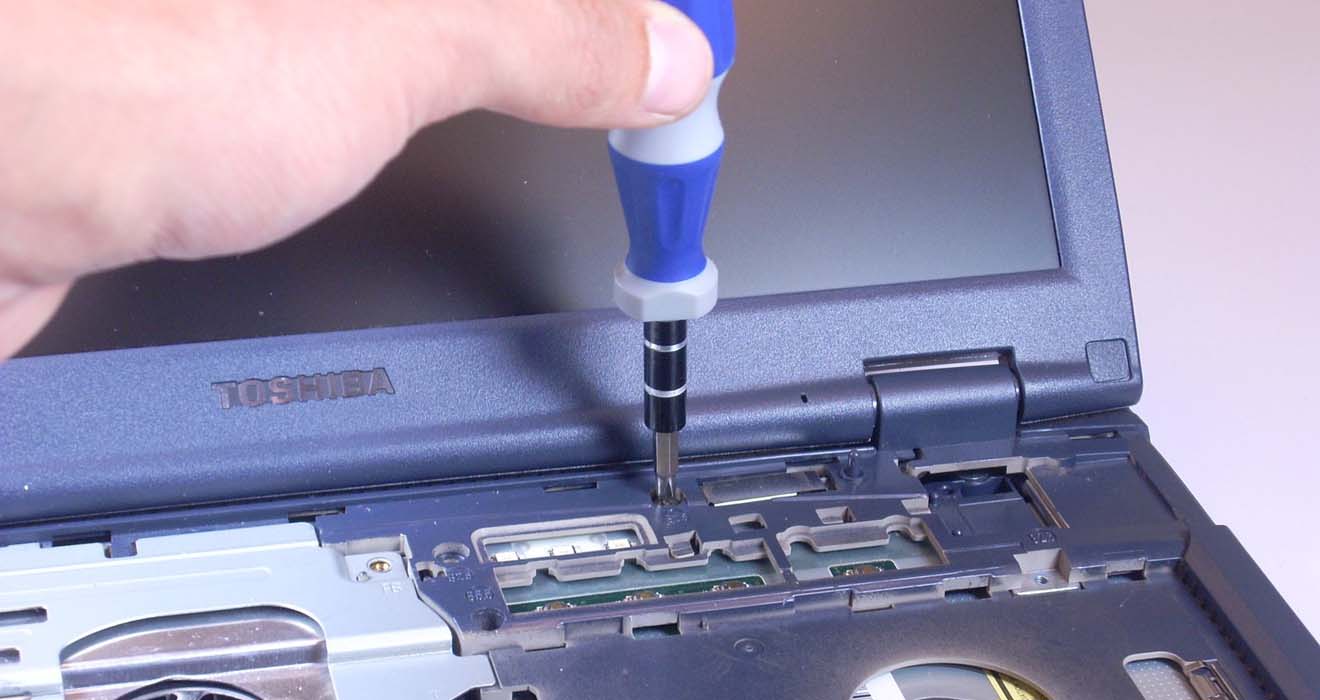 ремонт ноутбуков Тошиба в Пышме