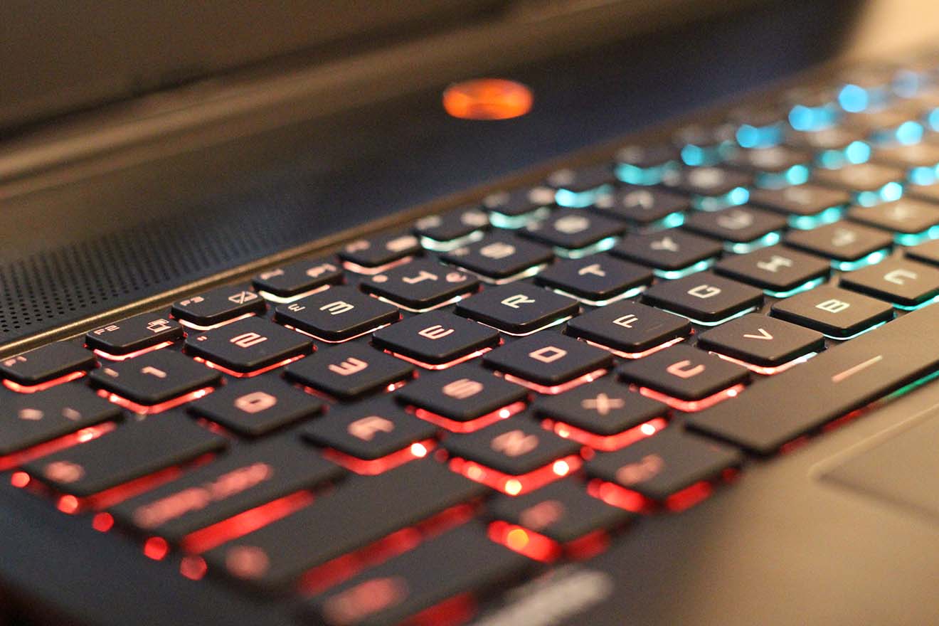 Замена клавиатуры ноутбука MSI в Пышме